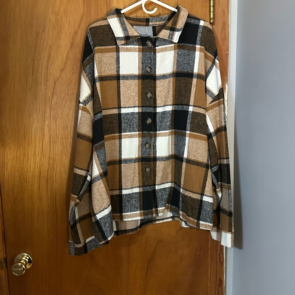 Women’s Plaid Shacket